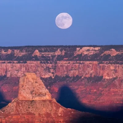 OutWest Hour #364 – Sharin’ The Moon With You